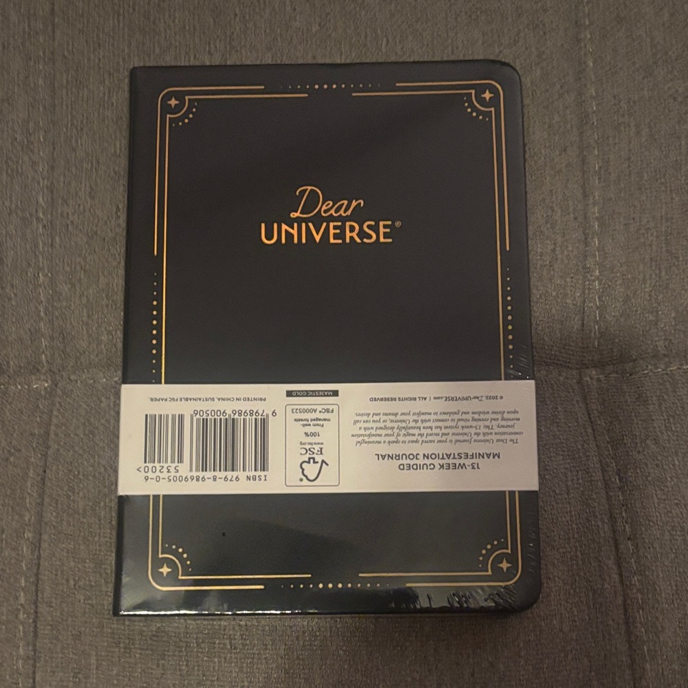 Dear Universe - 13-Week Guided Manifestation Journal presented by Sarah Prout